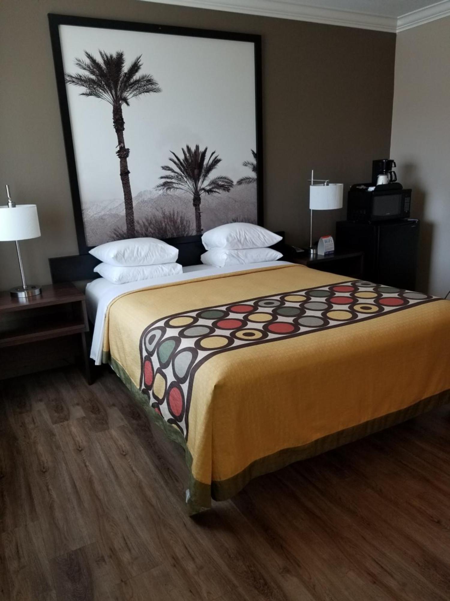 Queen Room - Mobility Access/Non-Smoking,1211193247:JPEG