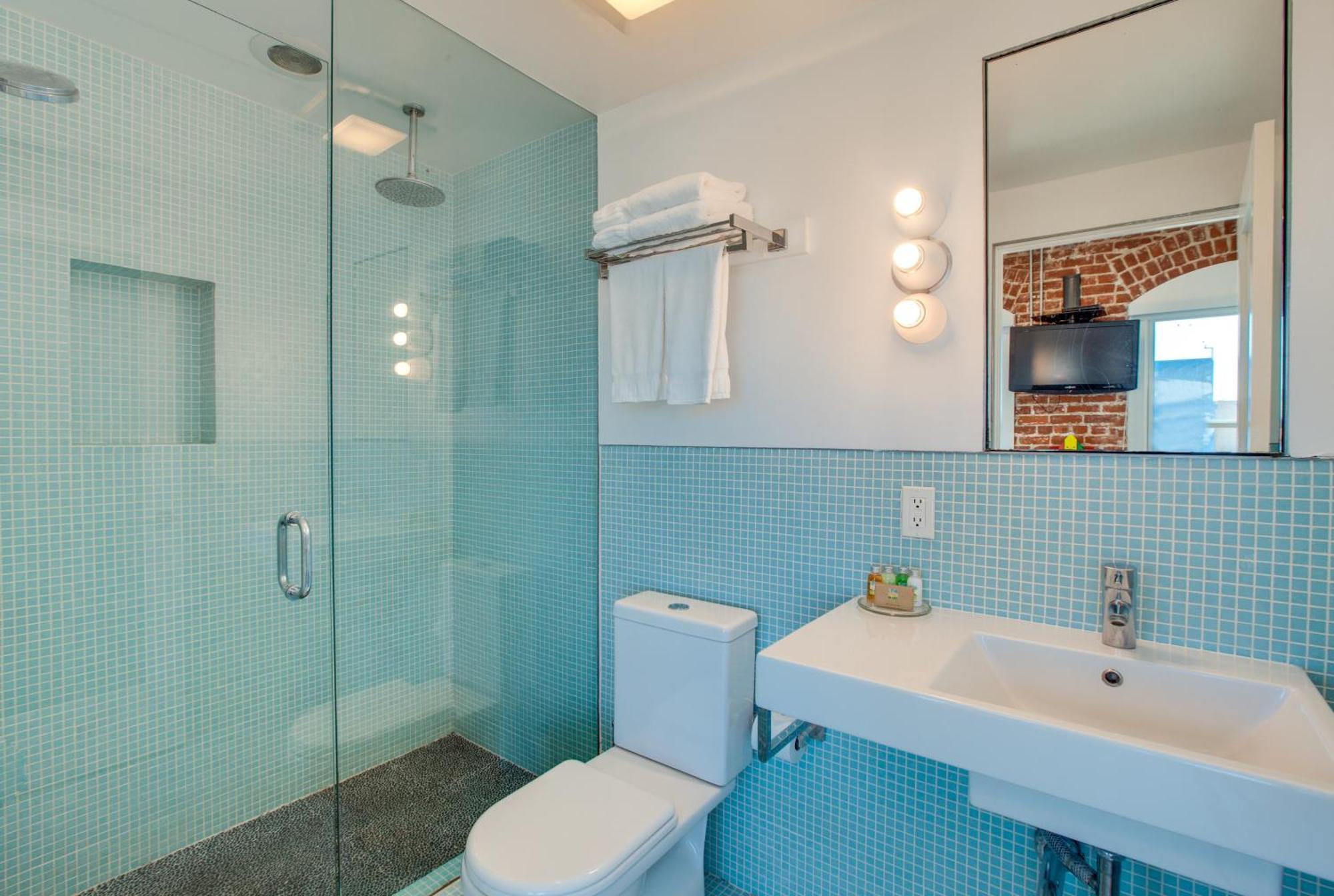 One Bedroom Suite Street View