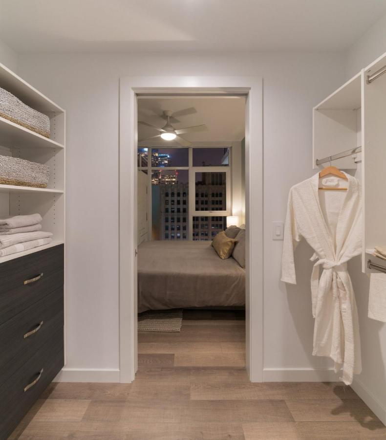 One-Bedroom Apartment City View