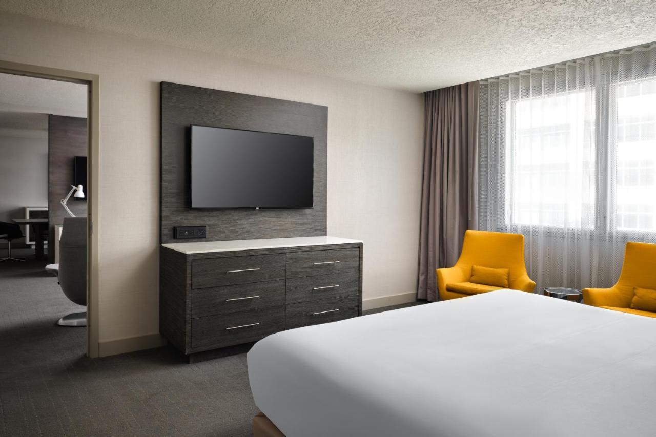 One-Bedroom King Suite,1434773272:JPEG