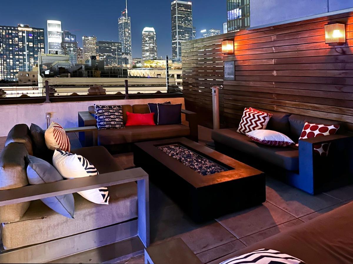 Two-Bedroom Deluxe Apartment