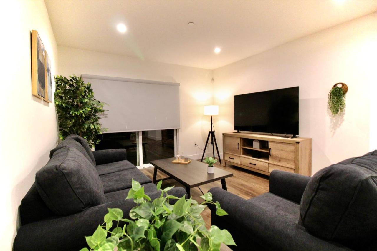 Large Two-Bedroom City Suite Balcony