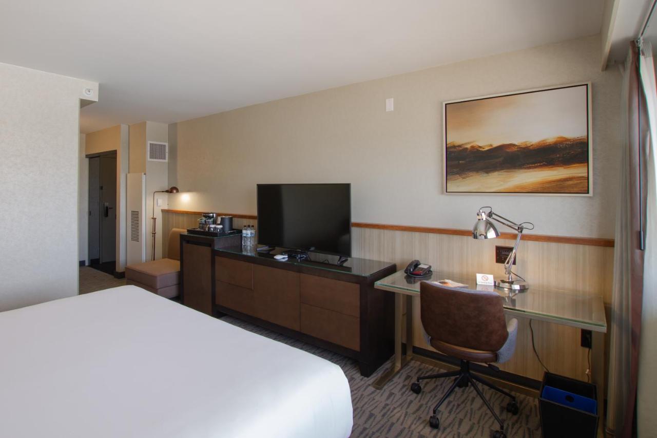 Deluxe King Room,1387215641:JPEG