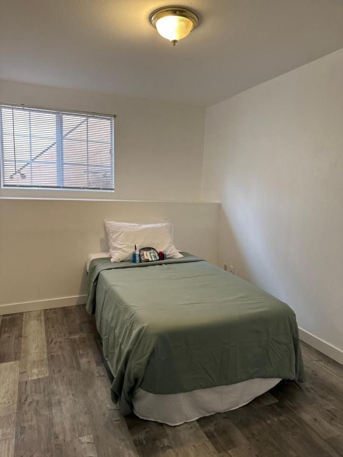 Single Room with Shared Bathroom