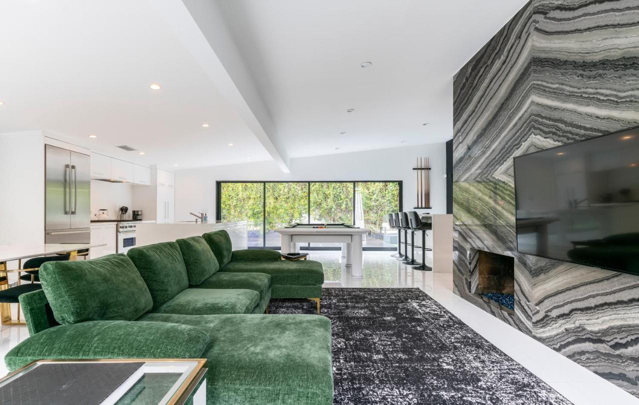 Two-Bedroom House,1427453974:JPEG