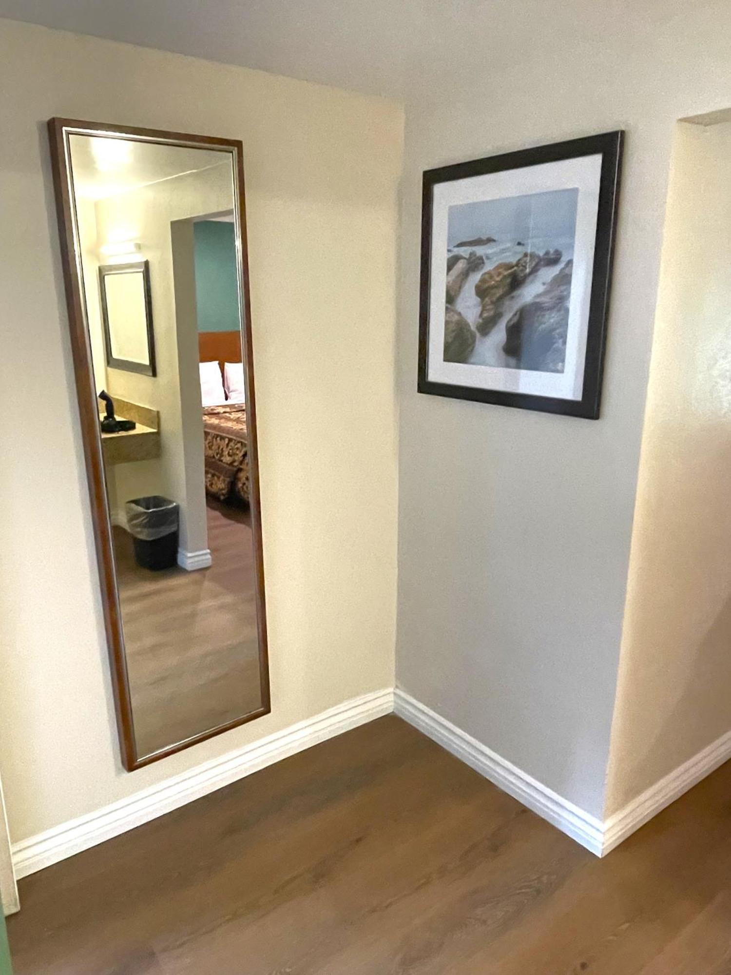 Basic Double Room