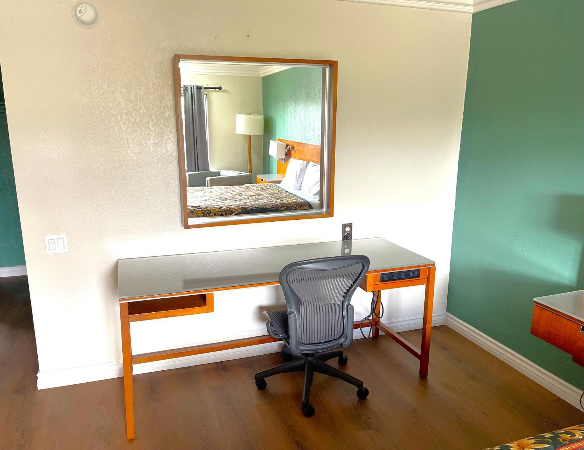 Quarto com Cama King-size - Fumantes