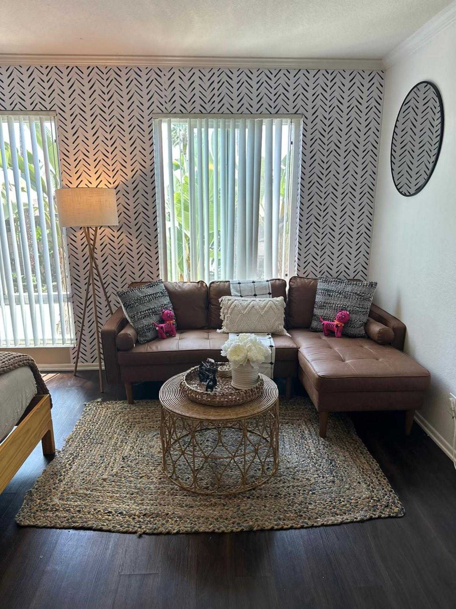 One-Bedroom Apartment,1745612638:JPEG
