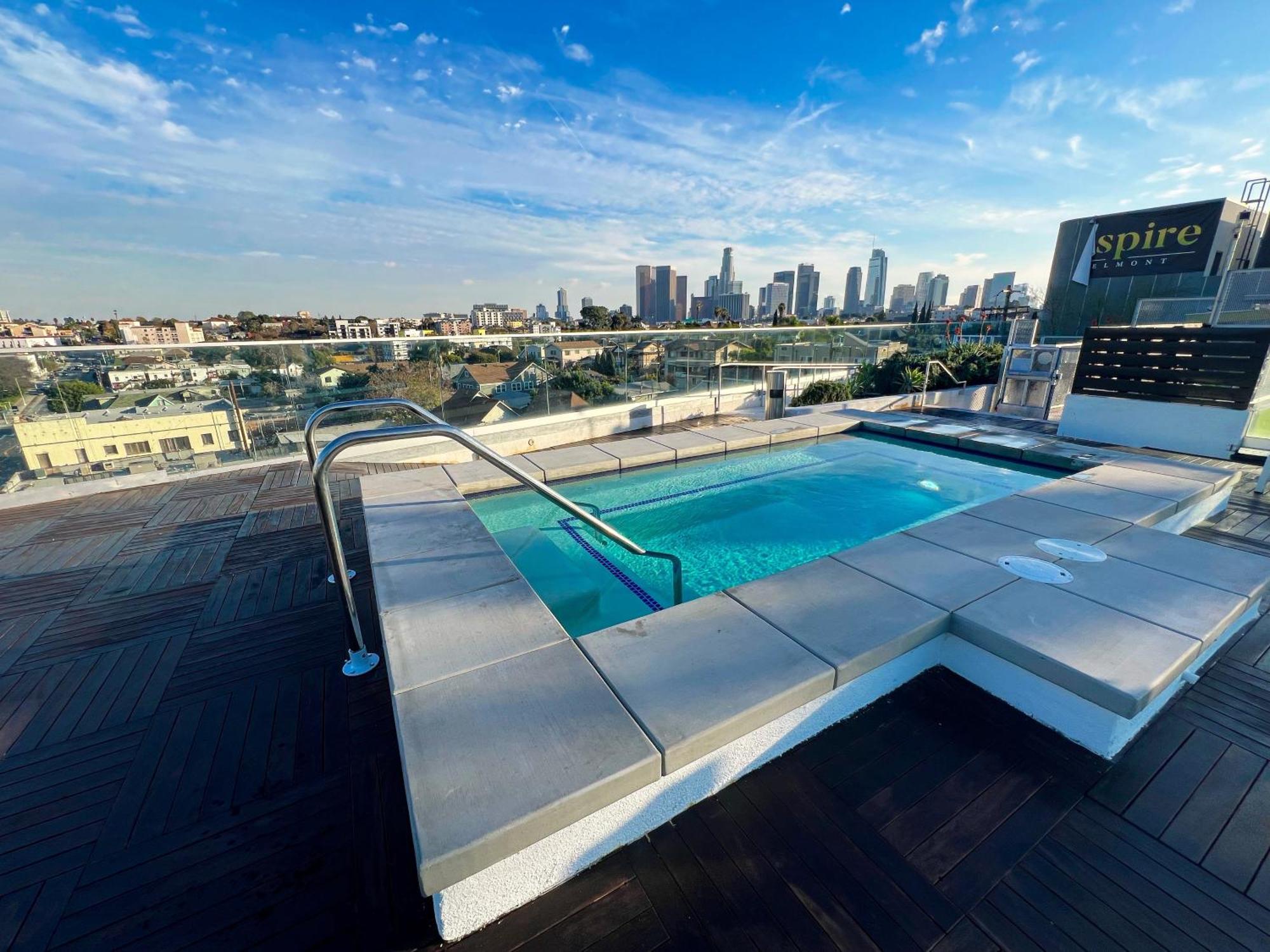 Studio Balcony