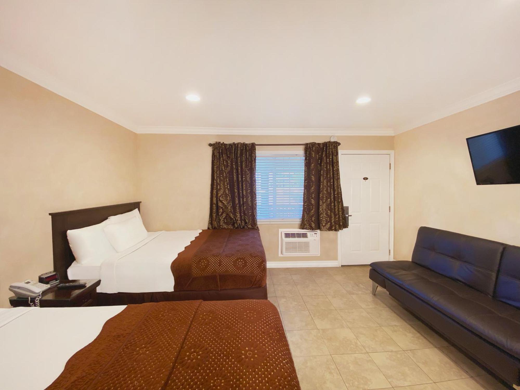 Connecting Suite