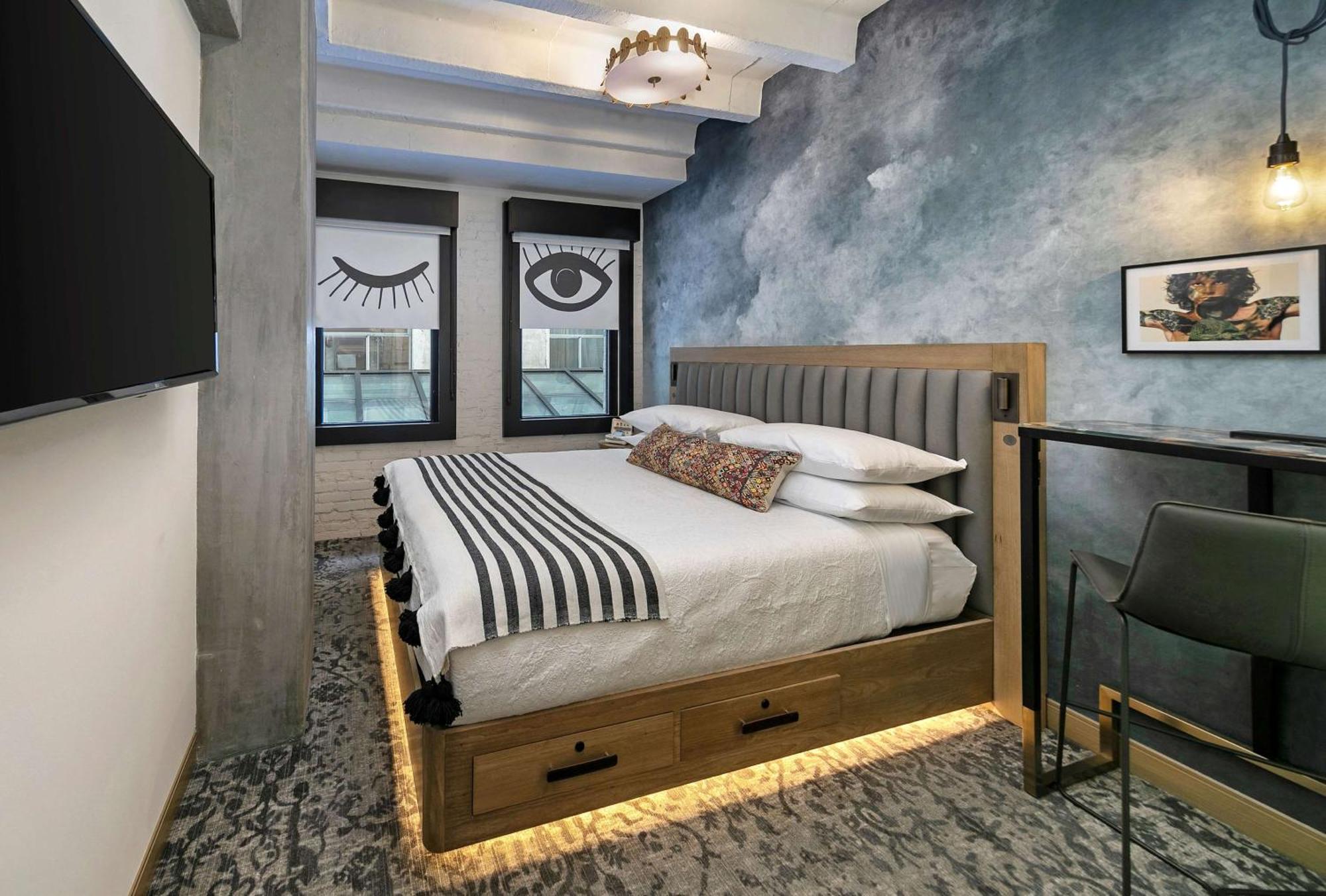 King Room