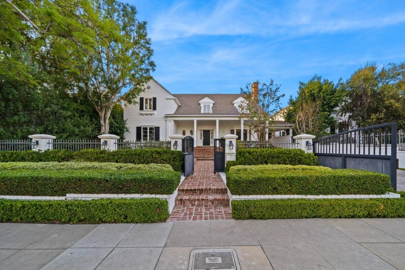 Seven-Bedroom House