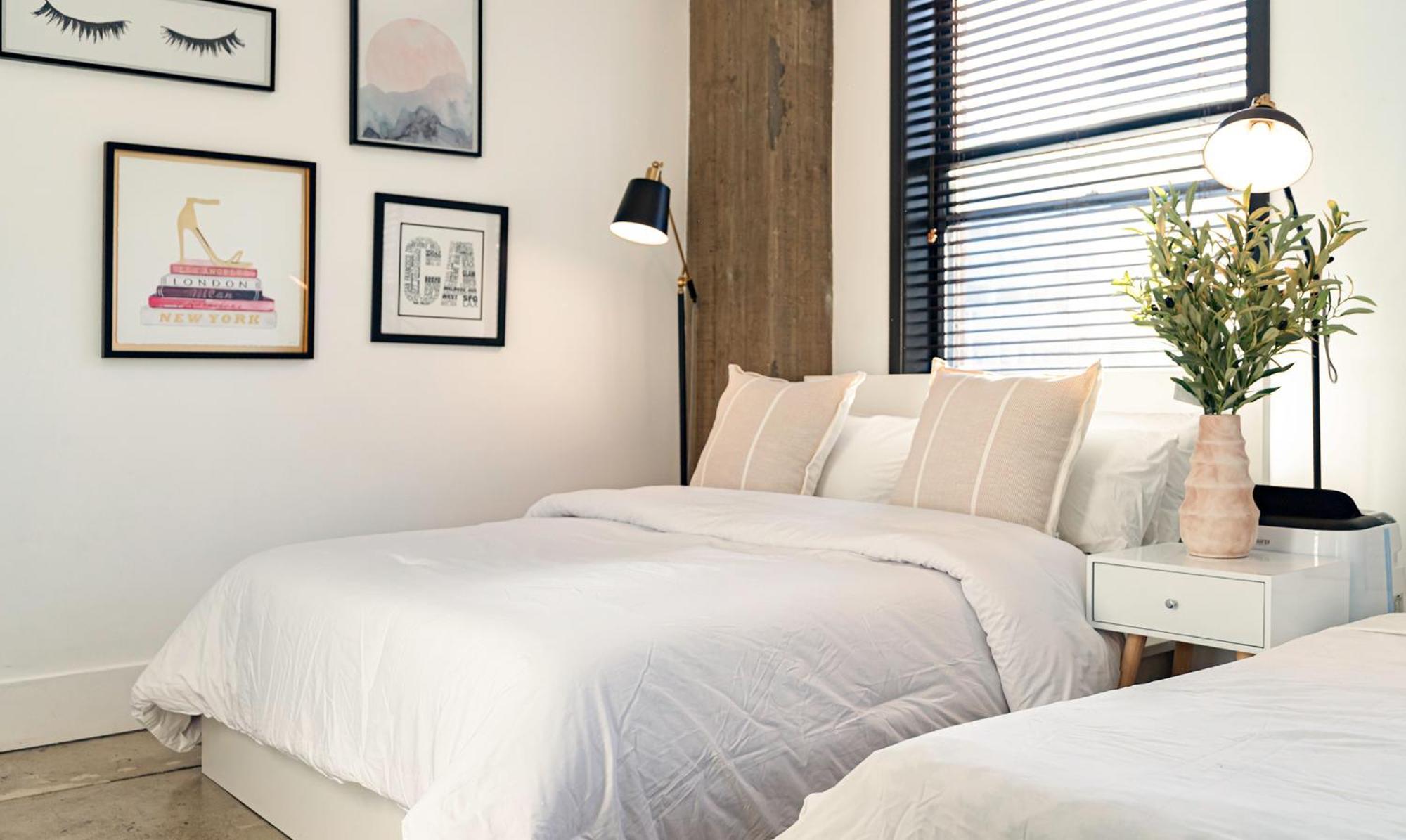Two-Bedroom Deluxe Apartment