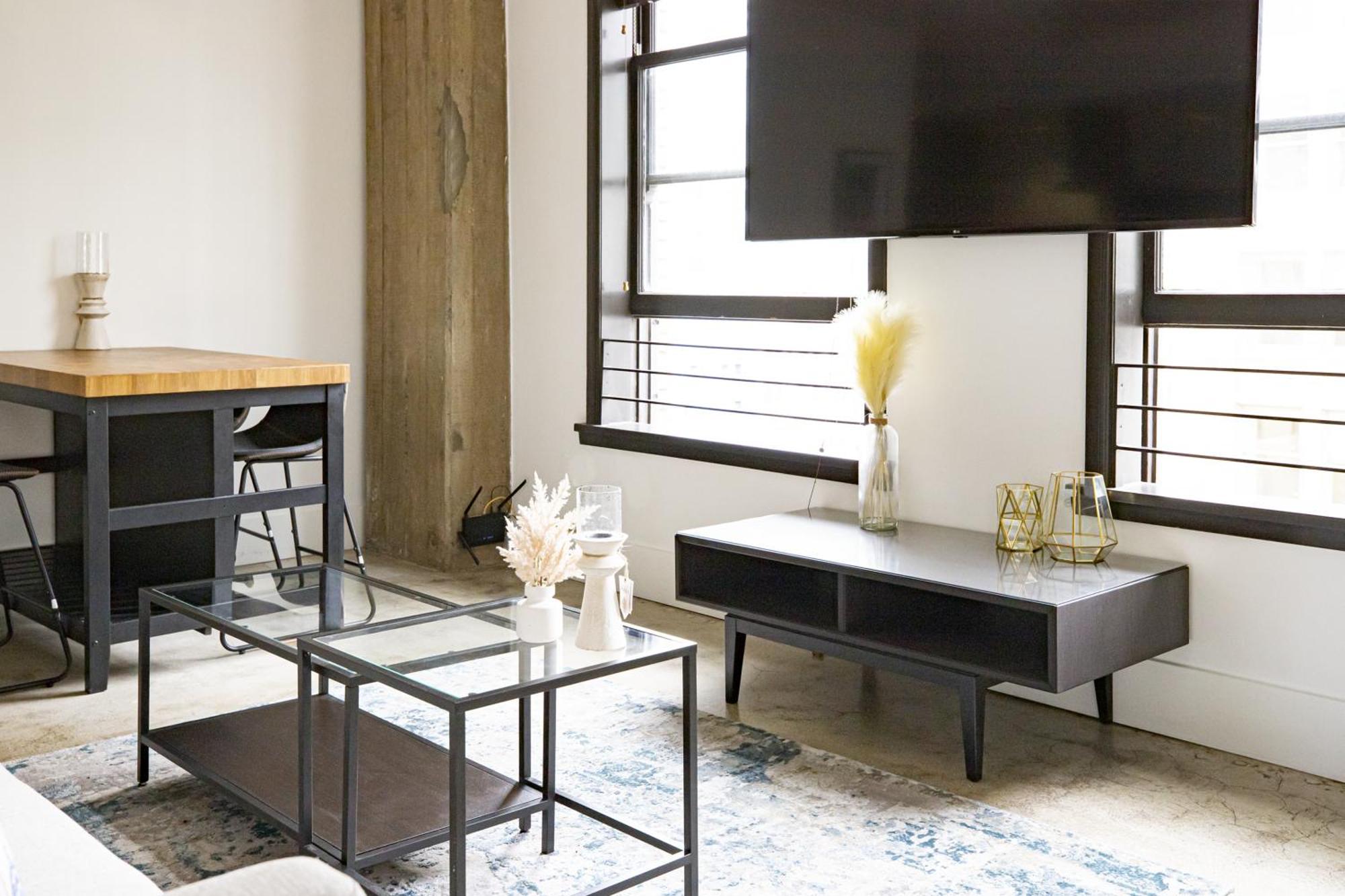 Two-Bedroom Deluxe Apartment