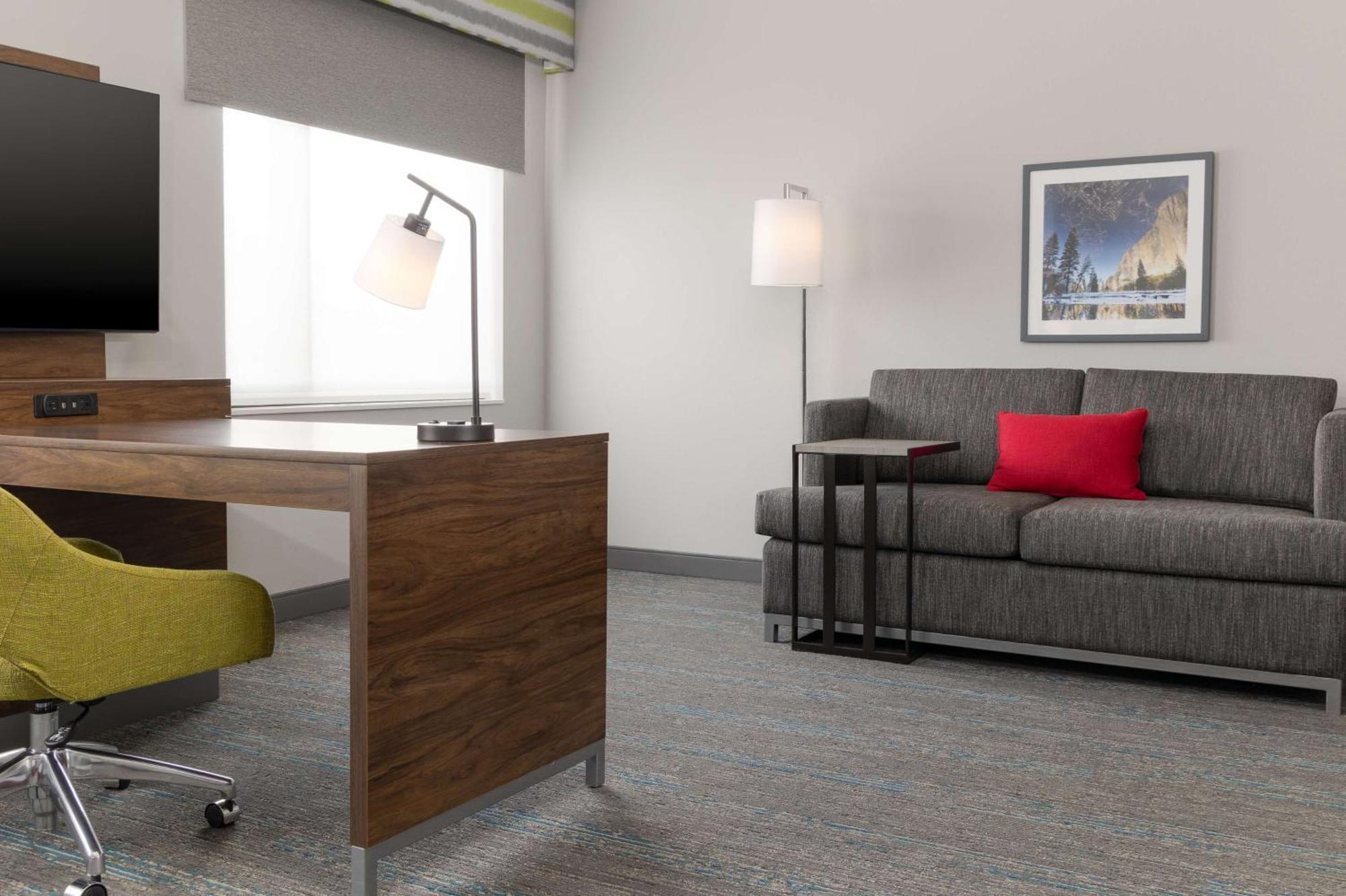 King Studio Suite