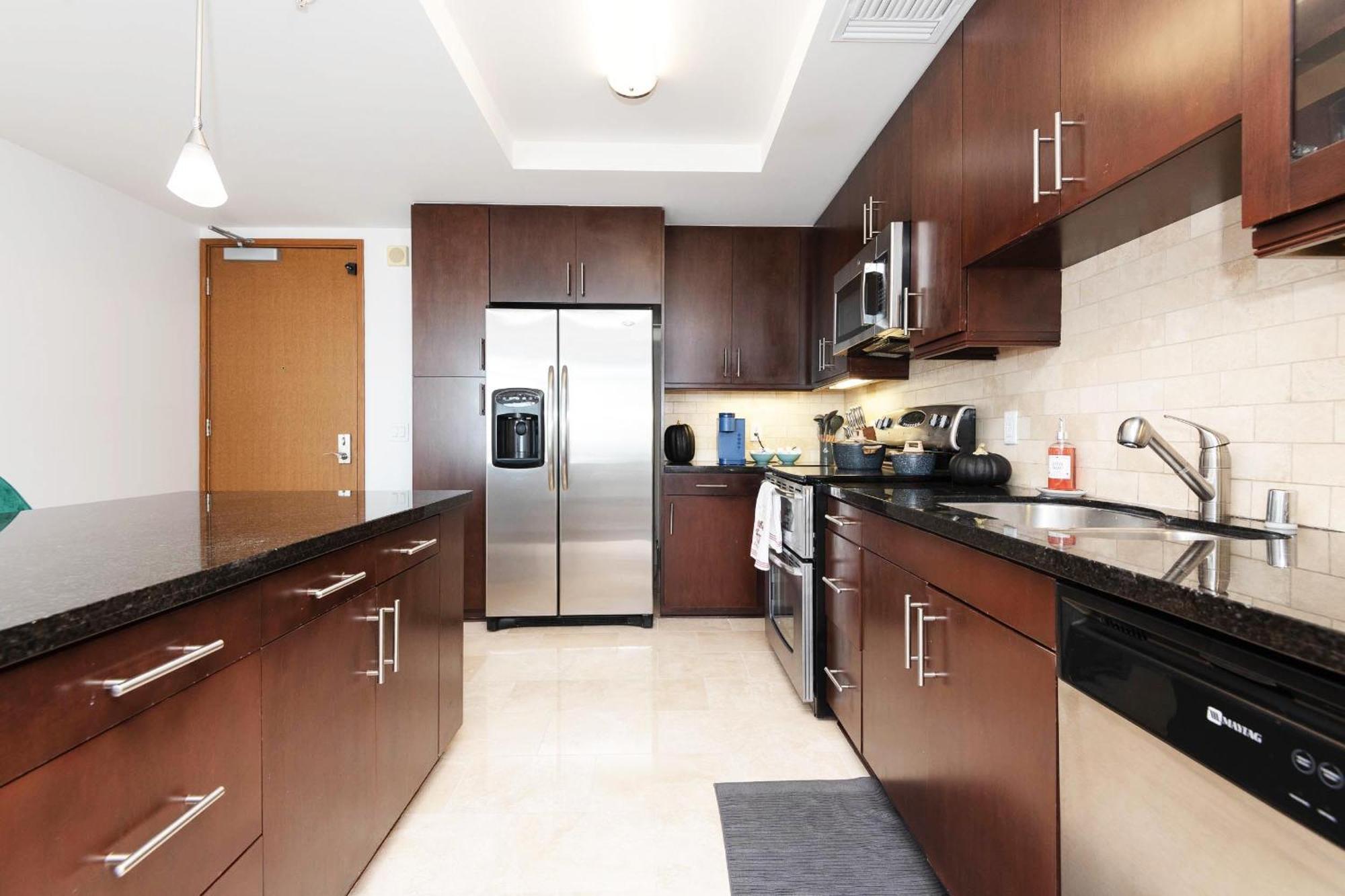 One-Bedroom Apartment City View