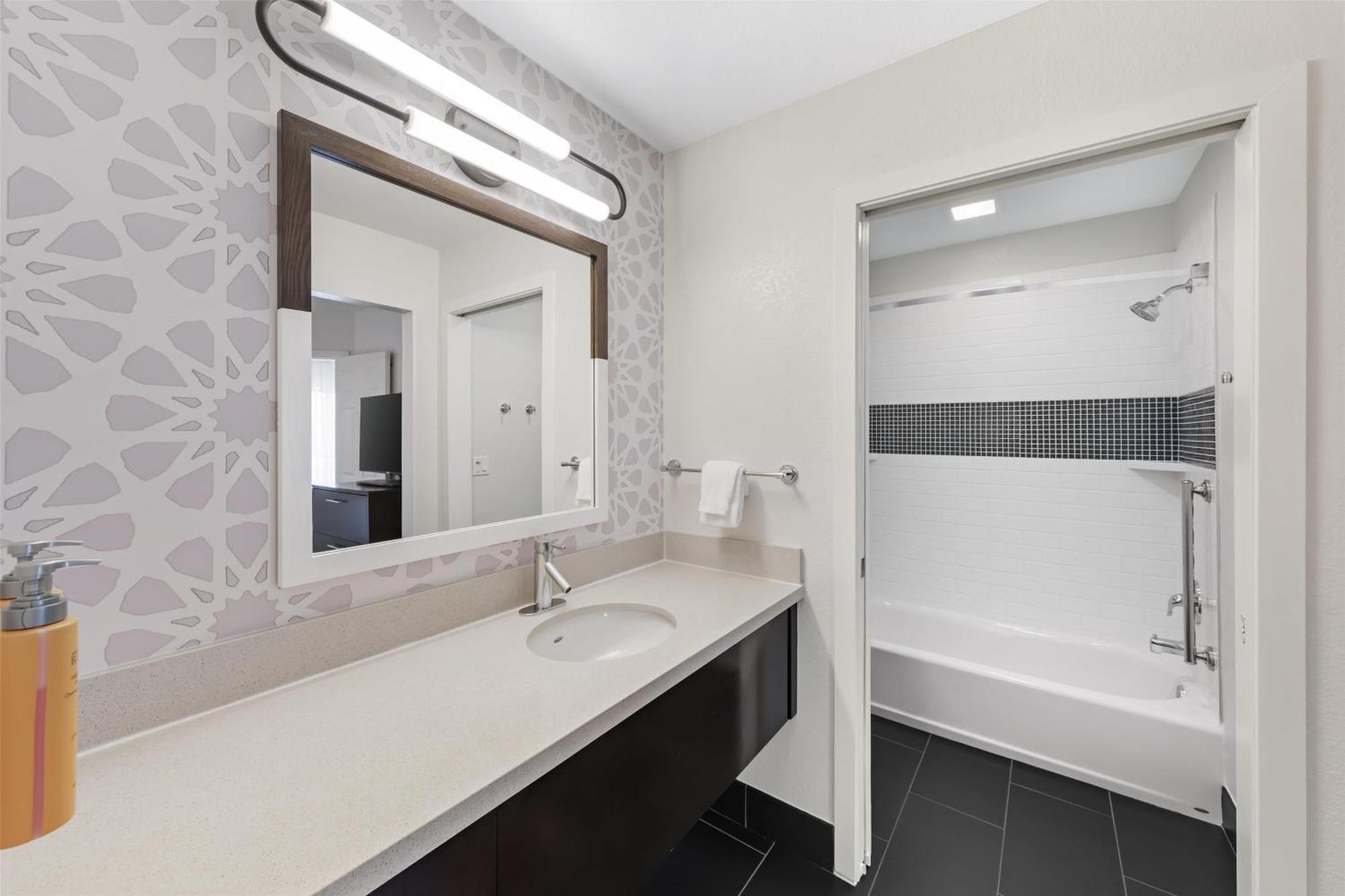 One-Bedroom Queen Suite Roll Shower Mobility Accessible,1664657093:JPEG