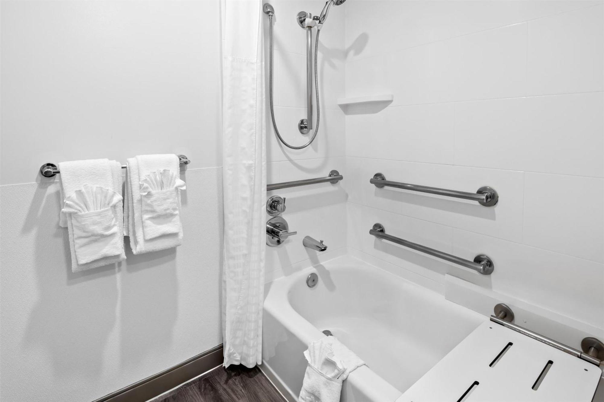 Queen Room Mobility Accessible or Non-Smoking