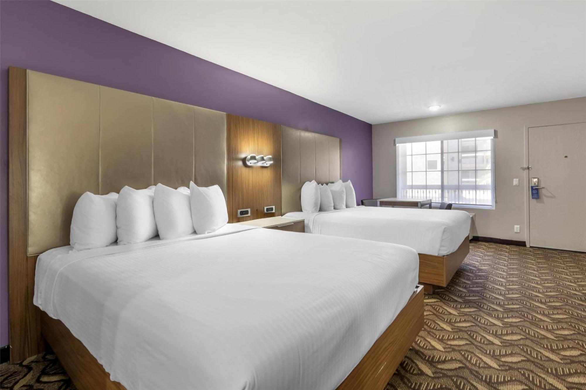Deluxe Queen Room Two Queen Beds