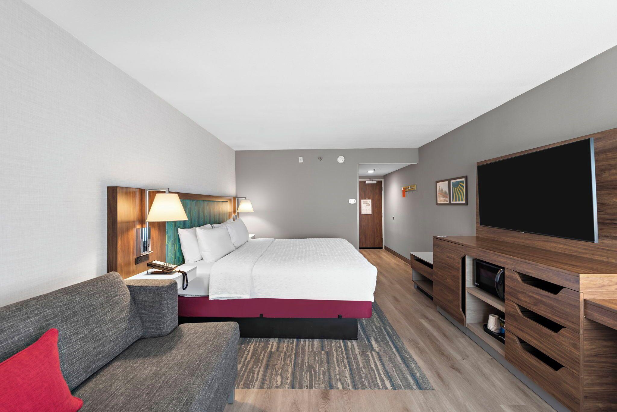 King Room with Sofa Bed,1705669743:JPEG