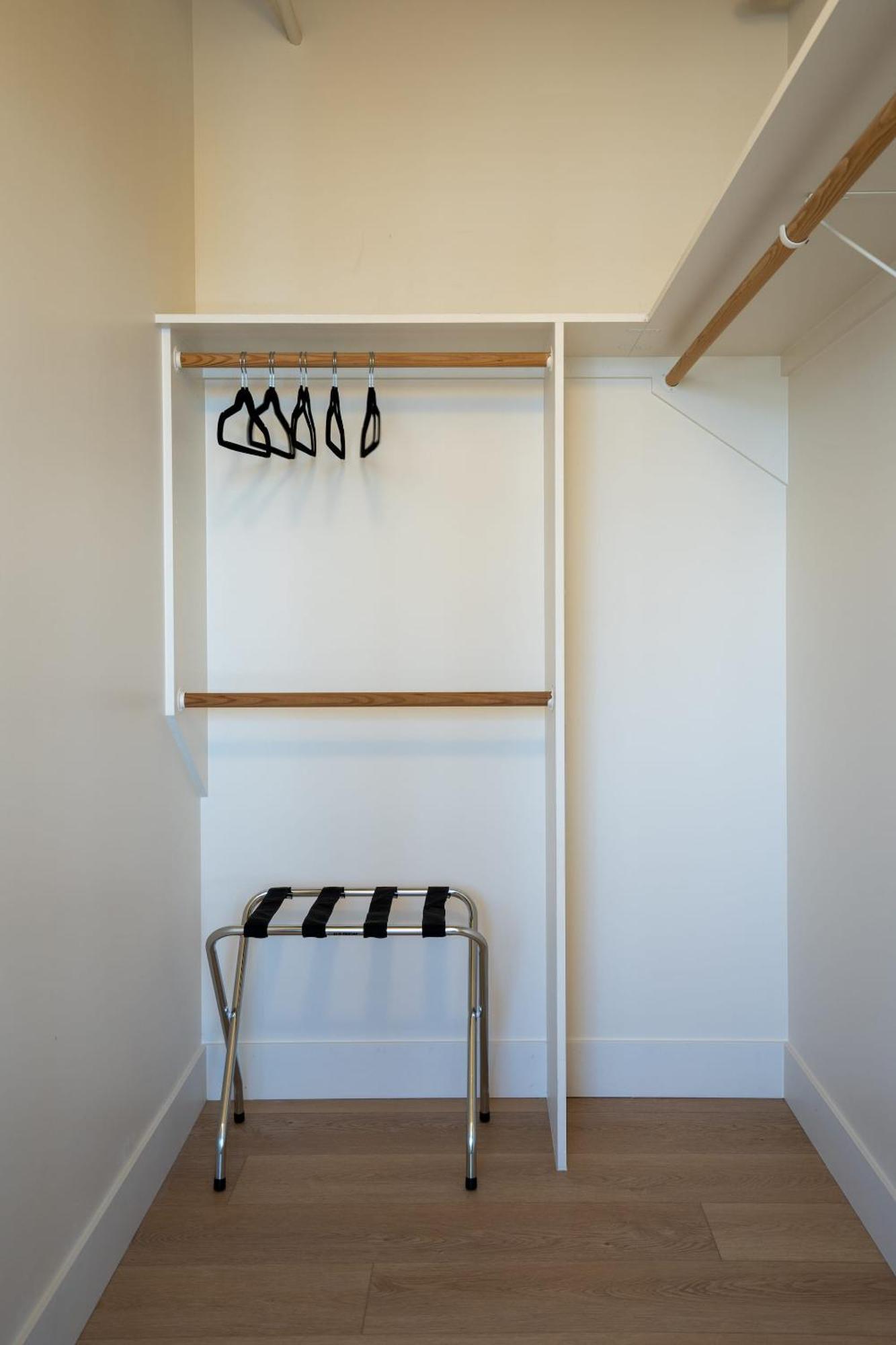 King Studio Self Check Virtual Front Desk,1718650061:JPEG