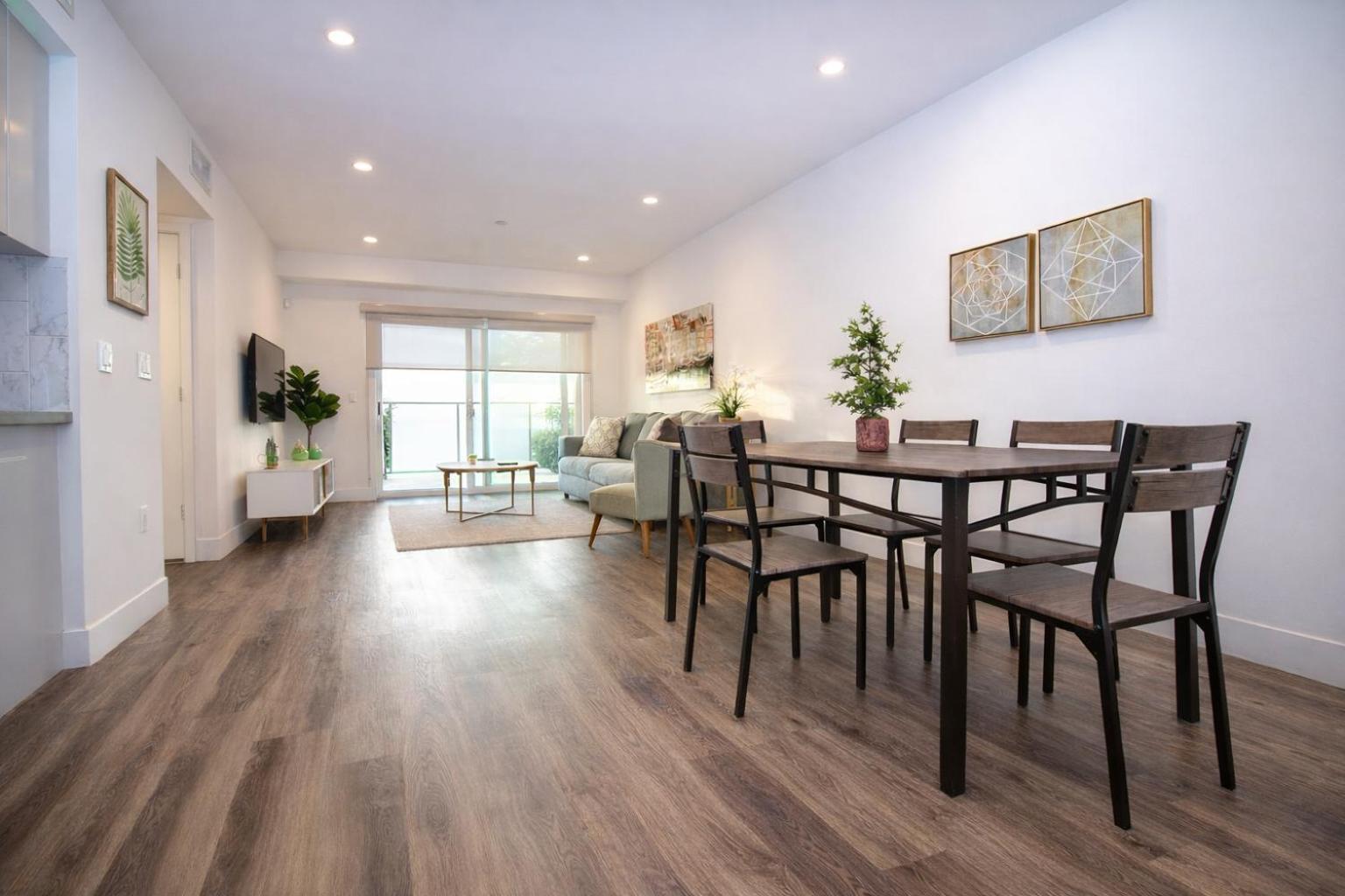 Large Two-Bedroom City Suite Balcony