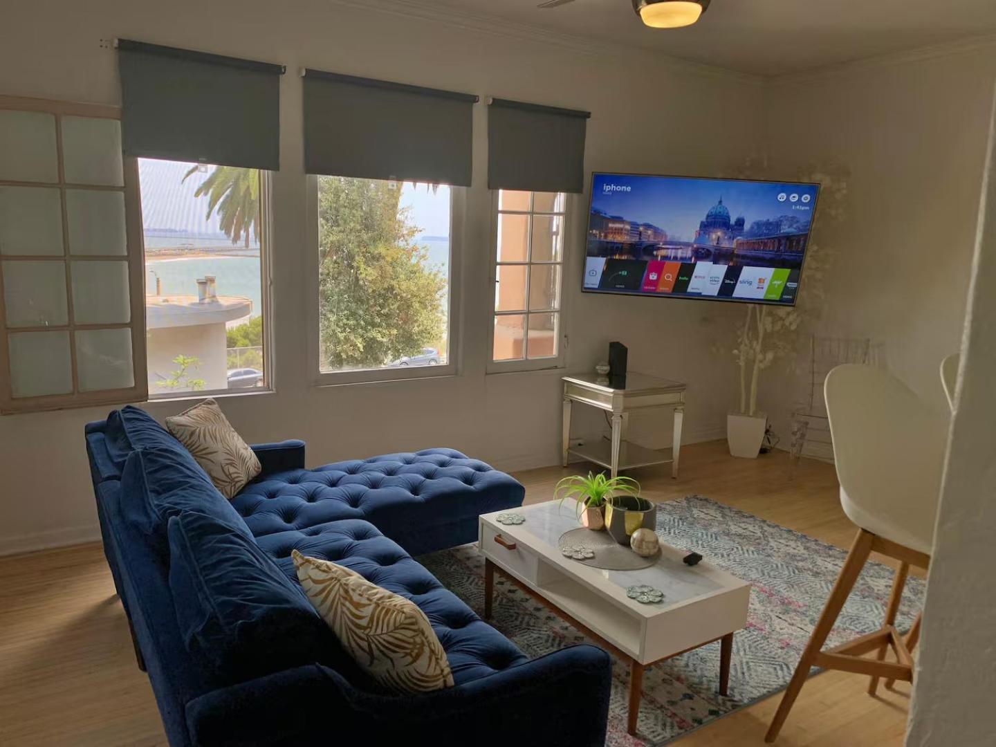 Deluxe Apartment Sea View