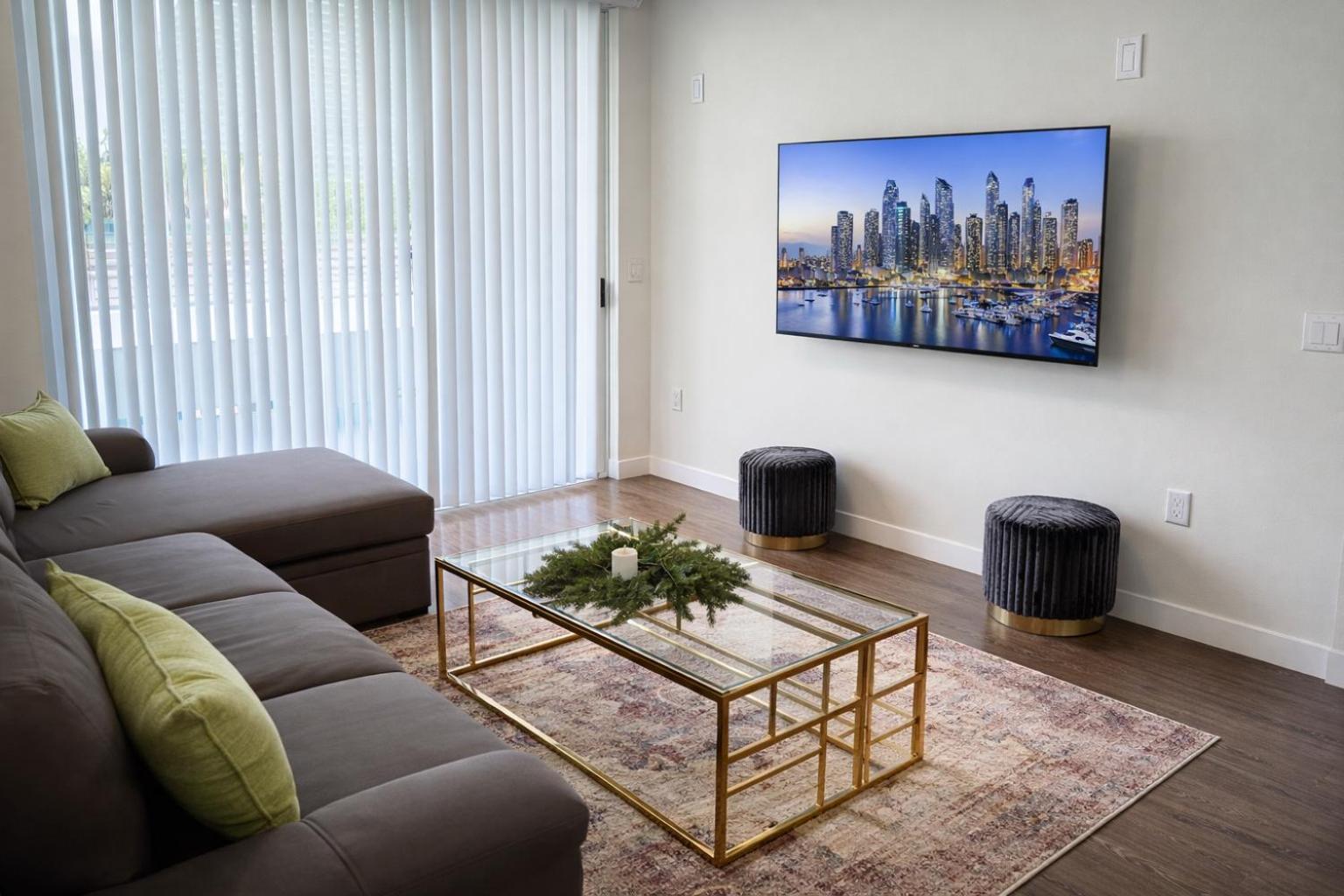 Apartment City View