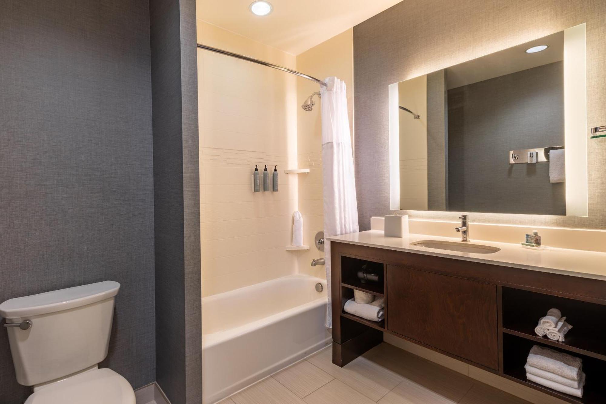 Two-Bedroom Suite