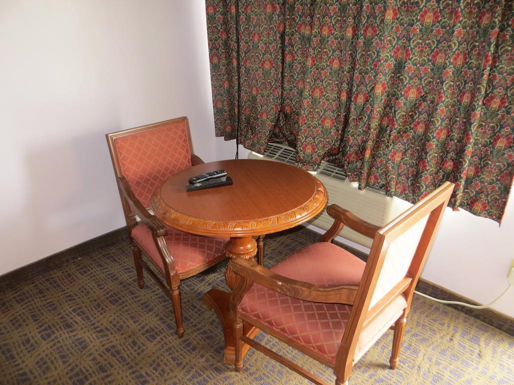 King Room Non-Smoking