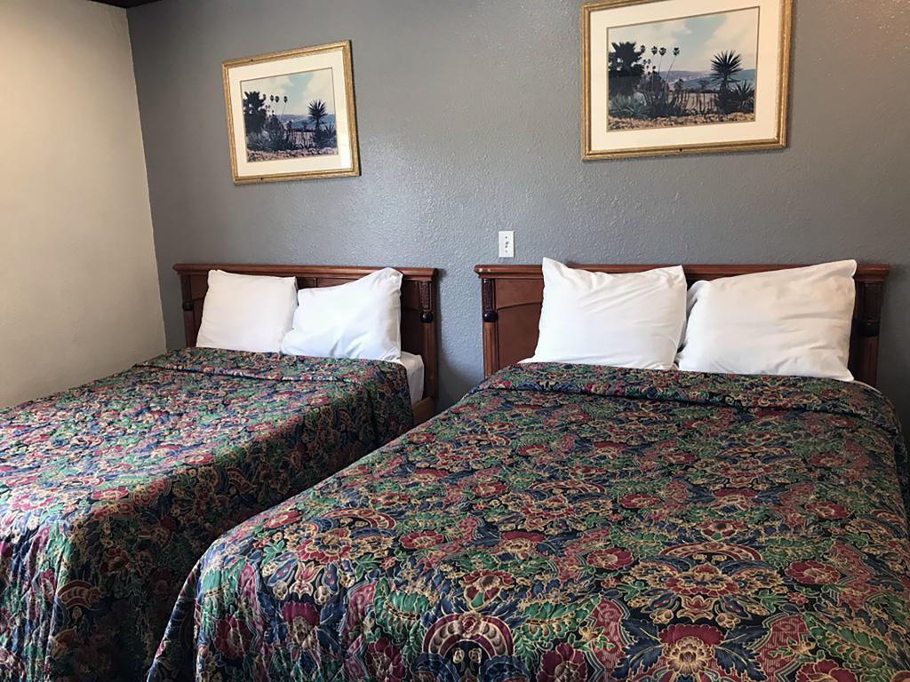 Chambre avec 2 Lits Queen-Size - Fumeurs