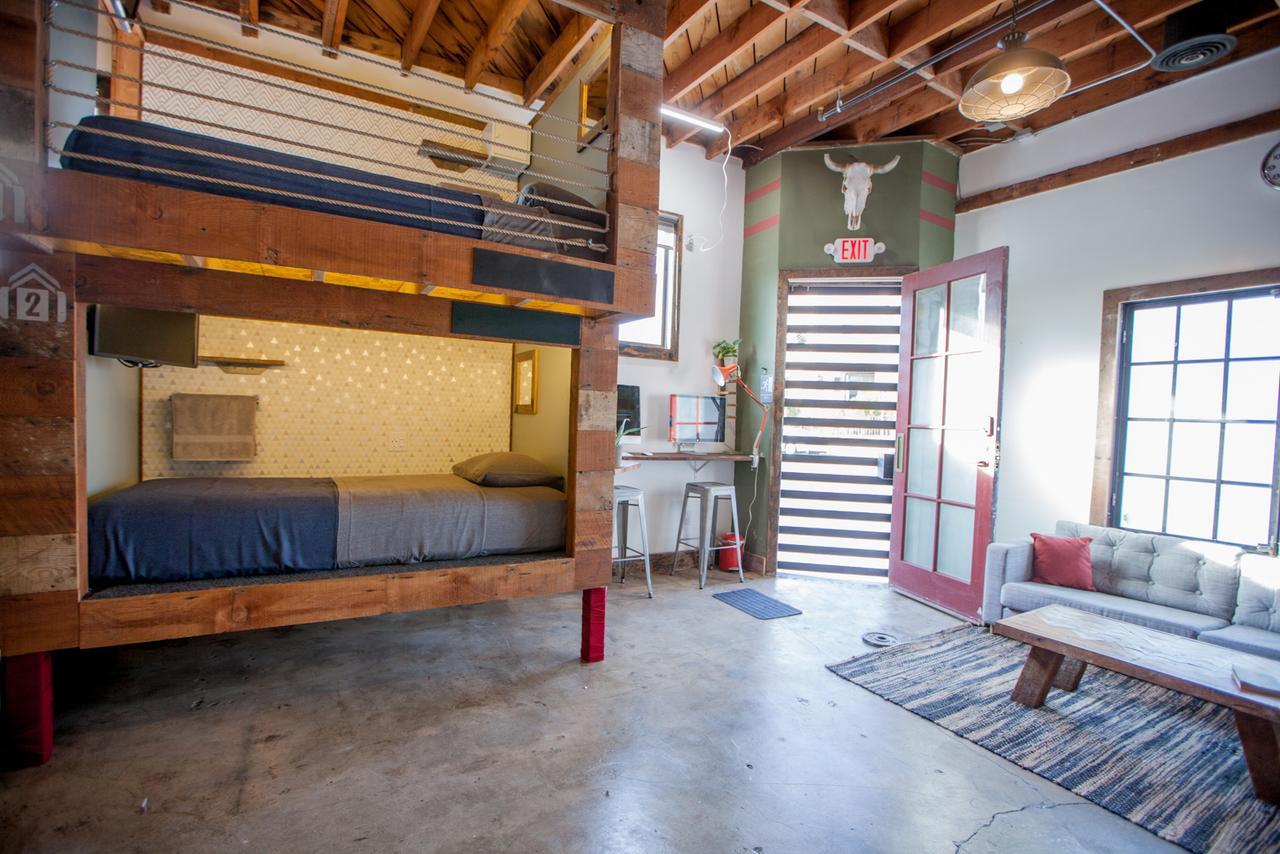 Single Bed Mixed Dormitory Room
