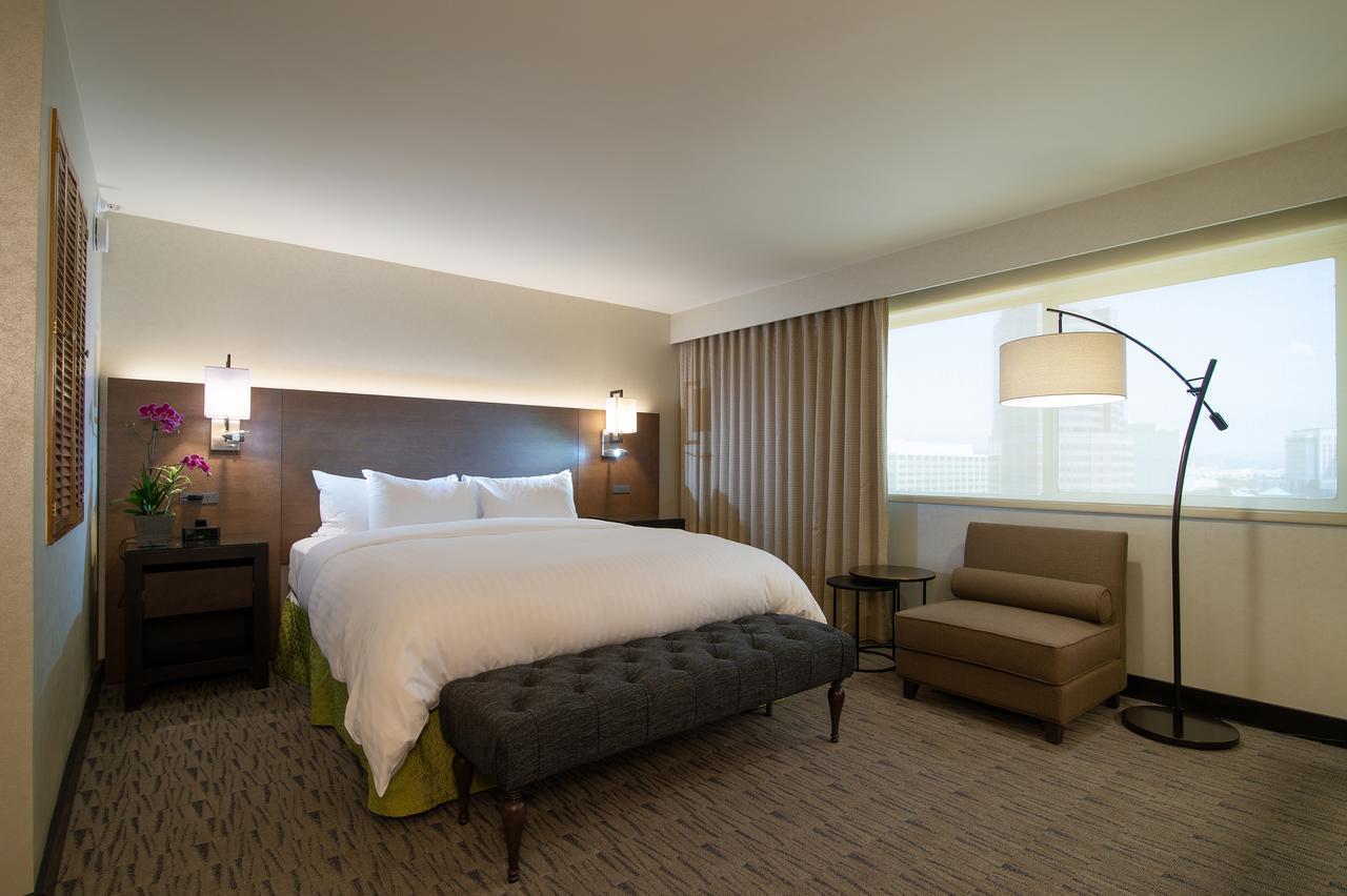 Superior Quadruple Room,1211142550:JPEG