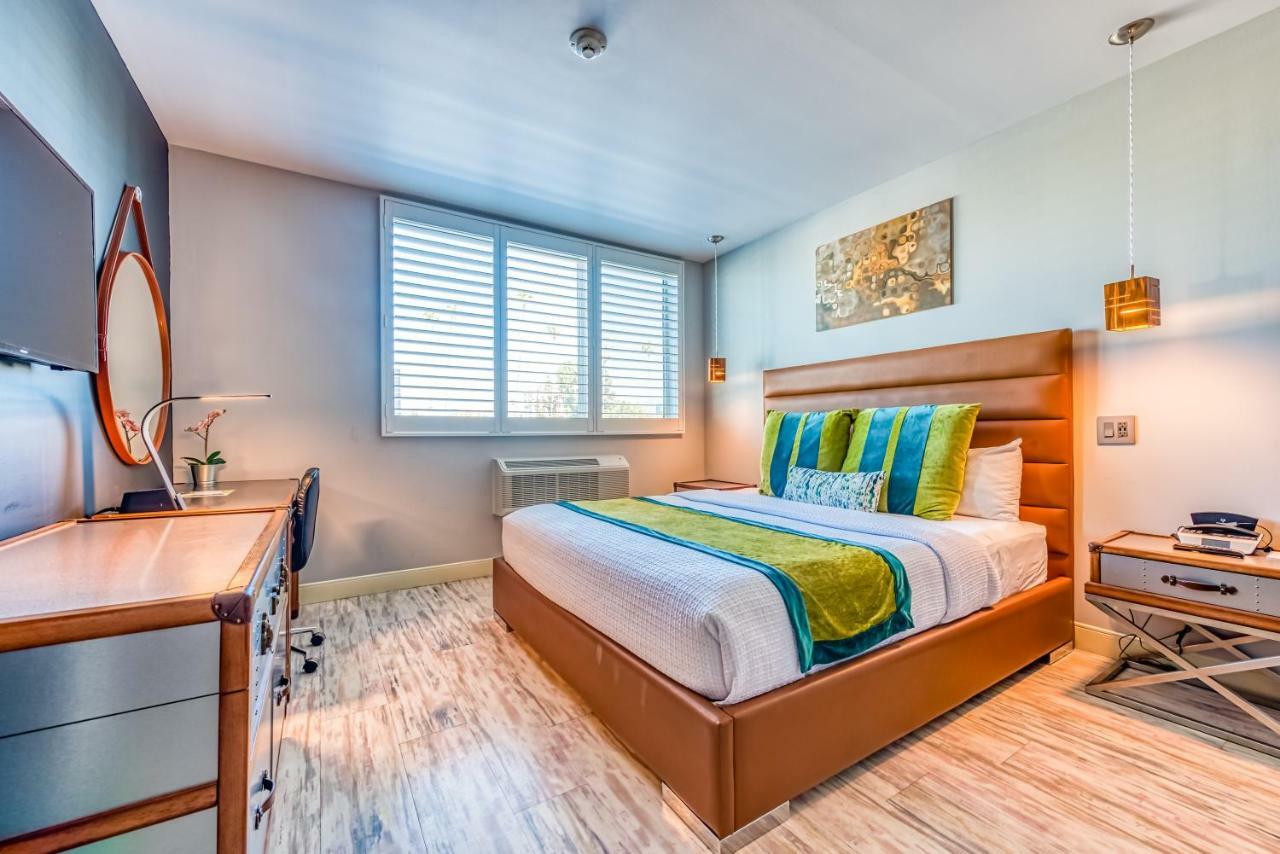 Classic King Room