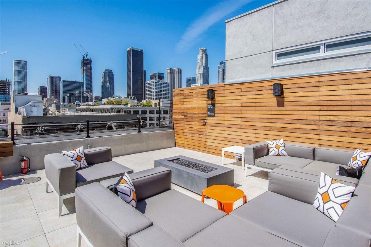 Two-Bedroom Deluxe Apartment
