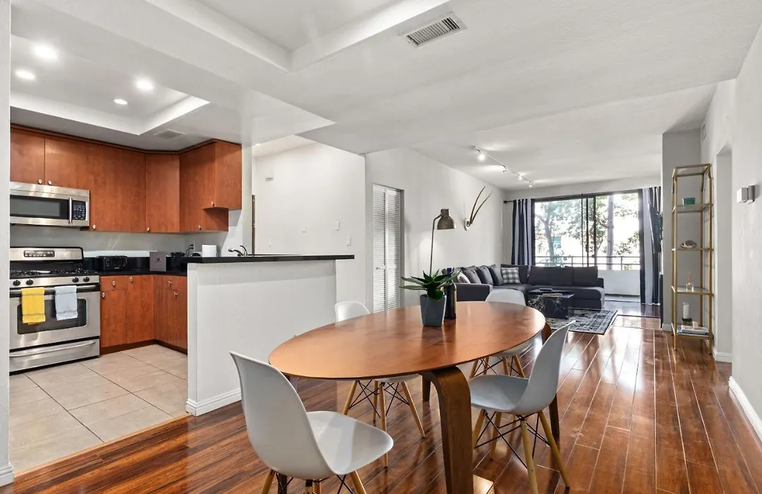 The Simple One-Bedroom Suite-1