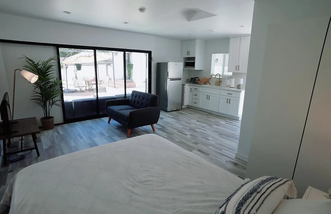 Private Heaven With Pool, Perfect For Families-1