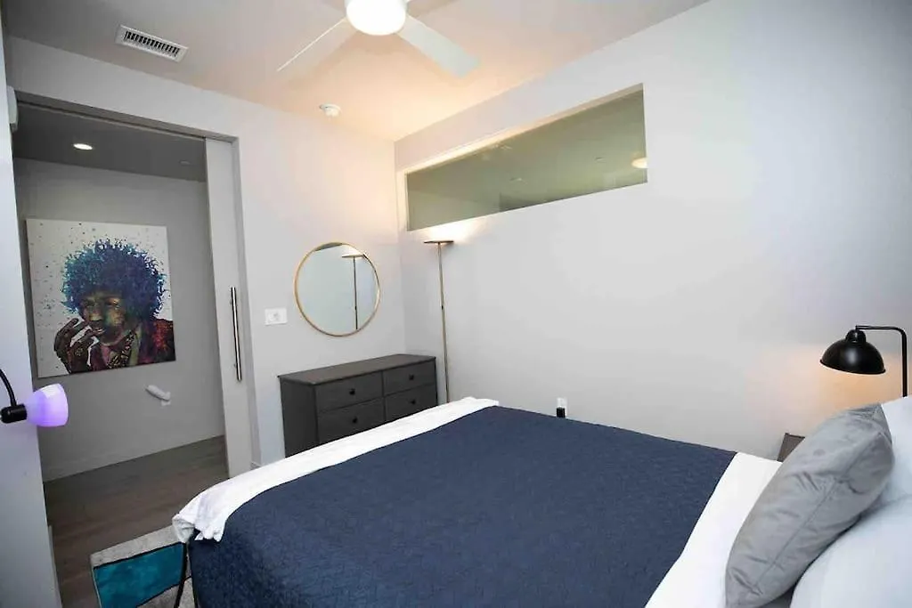 Downtown La !! Amazing 1 Bedroom 1 Bath Unit-1