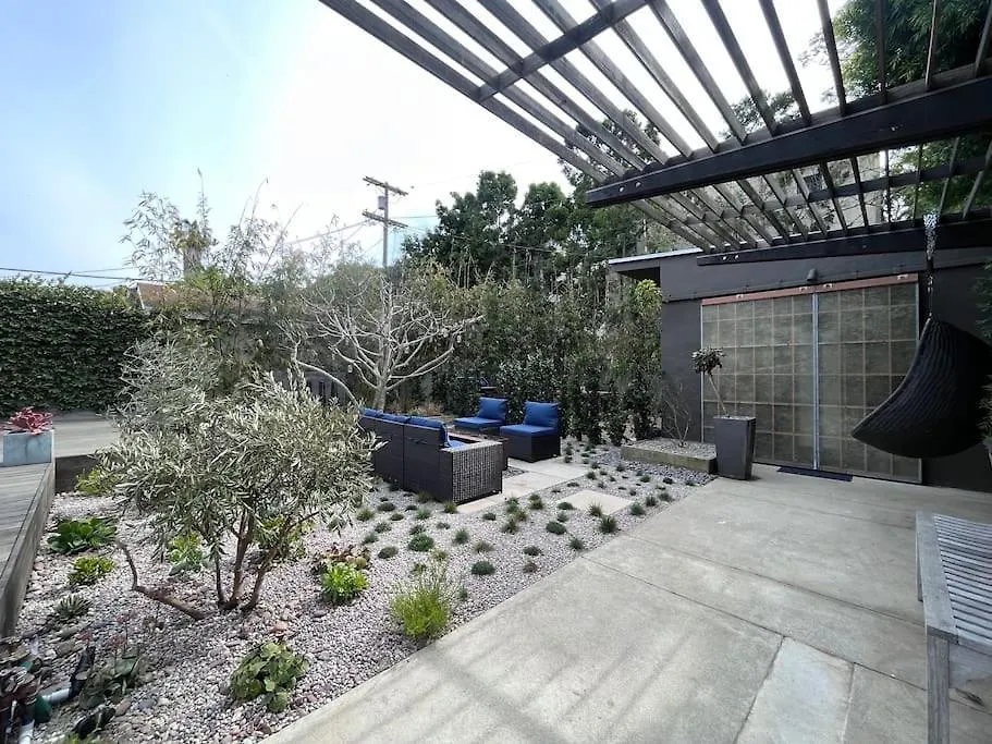 Venice Bungalows On Abbot Kinney-1