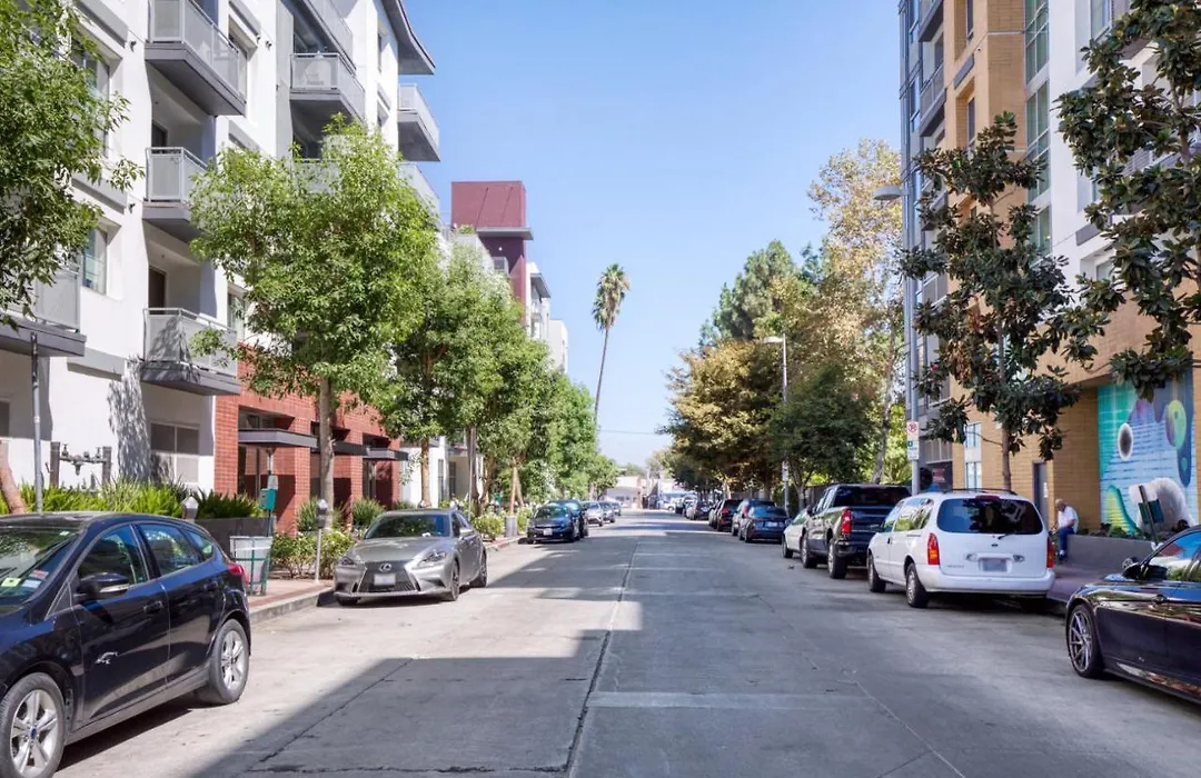 North Hollywood 1Br W Gym Pool Bbq Nr Shops Lax-970-1