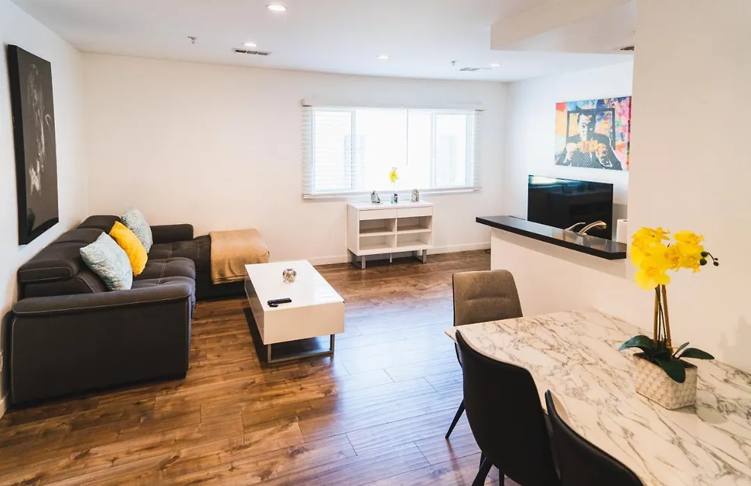 Cozy Koreatown 1 Bedroom Modern Furnished Free Parking-1