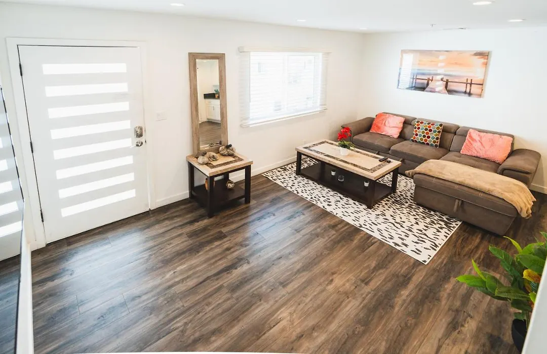 Nice And Close To Downtown 1 Bedroom Sleeps 4-1