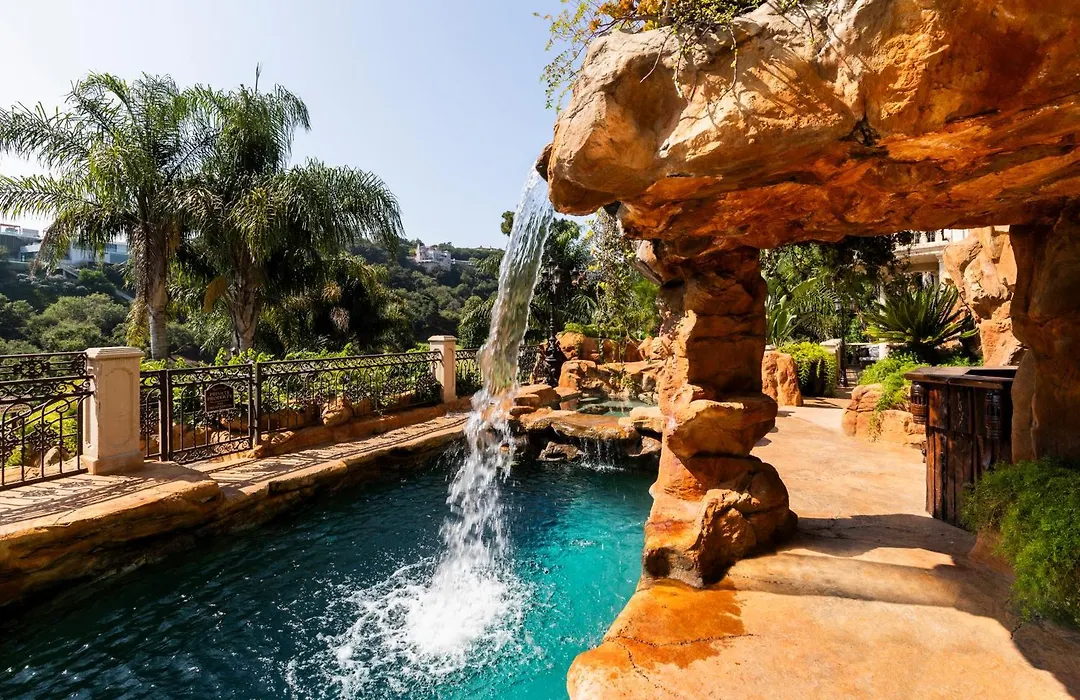 Luxury Bel Air Villa Heated Pool Panoramic Views 6 Bedrooms-1