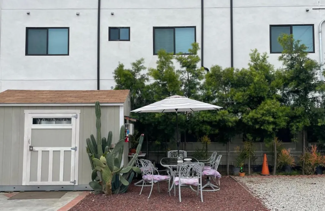 Small Private La Bedroom W Wifi - Private Fridge - Ac Near Usc - Exposition Park - Usc Memorial Coliseum - Banc Of California Bmo Stadium - Downtown Los Angeles Dtla - University Of Southern California Usc!!!-1