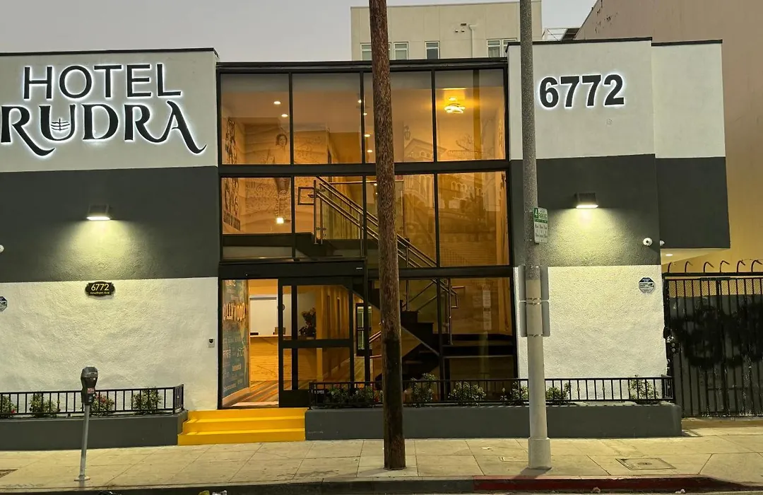 Hotel Rudra - Hollywood-1