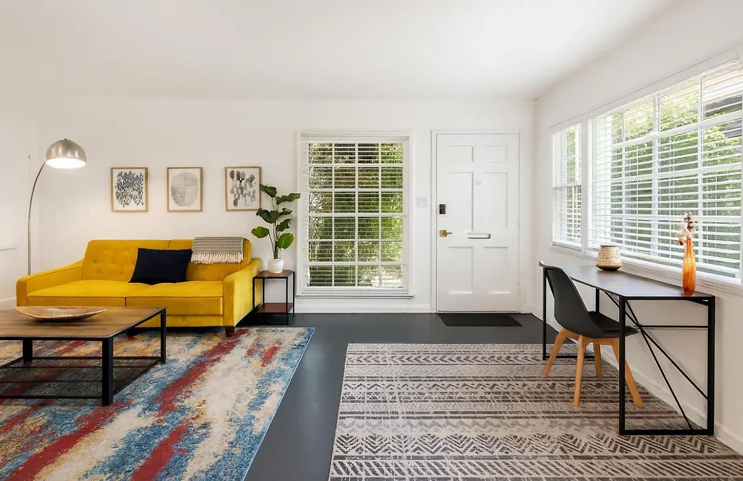 Quaint 1Bd 1Ba Bungalow-1