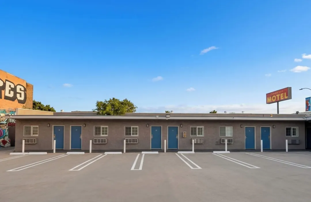 Sand Piper Motel South Central Los Angeles-1