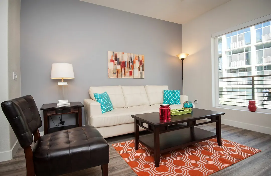 Sunshine Suites At Main St-1