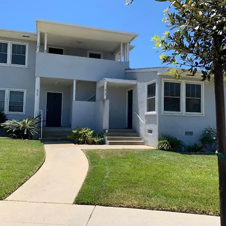Rustling Leaves 2Bd/1 Ba Upstairs Parking/Laundry-3