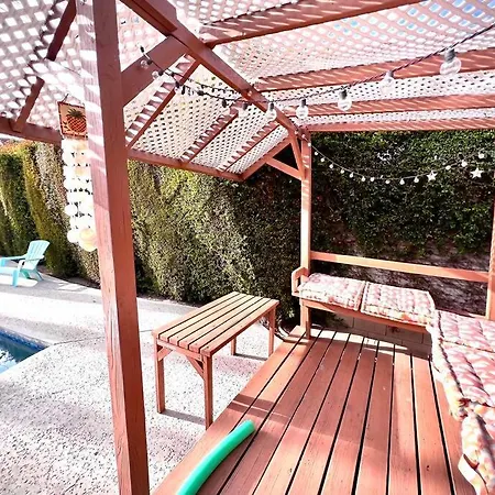 Endless Summer In La *Heated Pool/Hot Tub/Cabana*-3